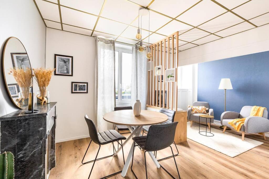 Appartement Cozy En Face De La Gare - Сен-Бриё Экстерьер фото